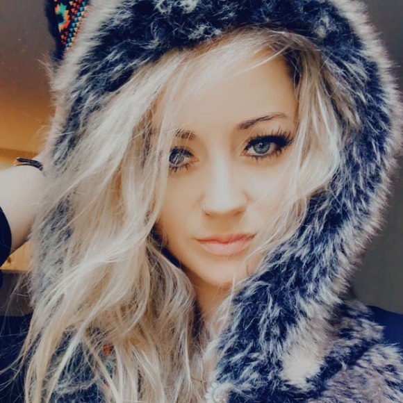 mackenziegra304